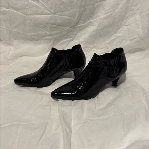 Prada patent leather heeled booties size EU 37 / US 7 - Picture 3 of 8